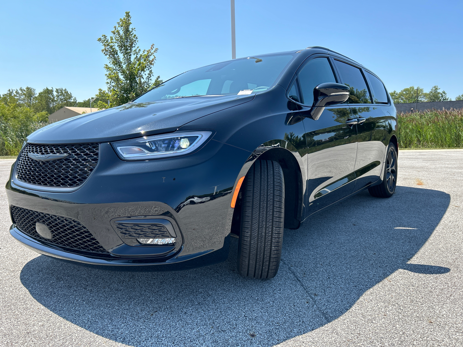 2024 Chrysler Pacifica Touring L 8