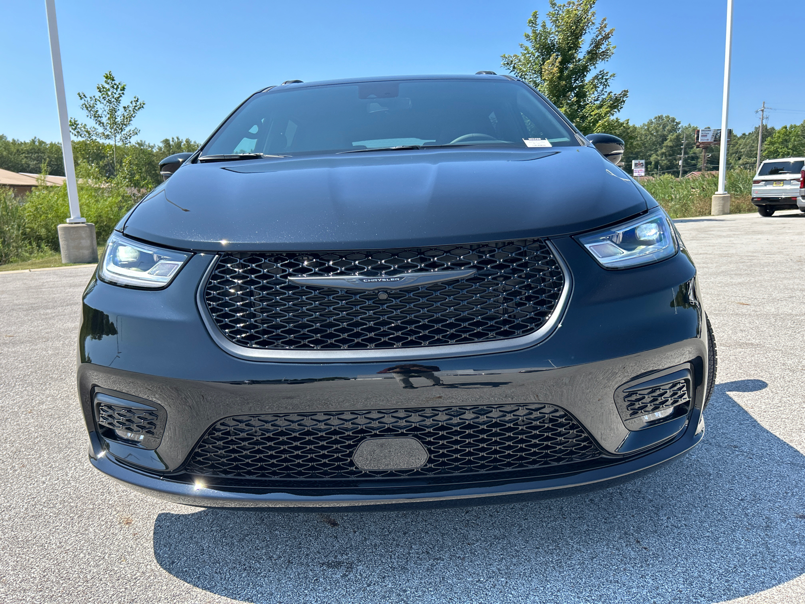 2024 Chrysler Pacifica Touring L 9