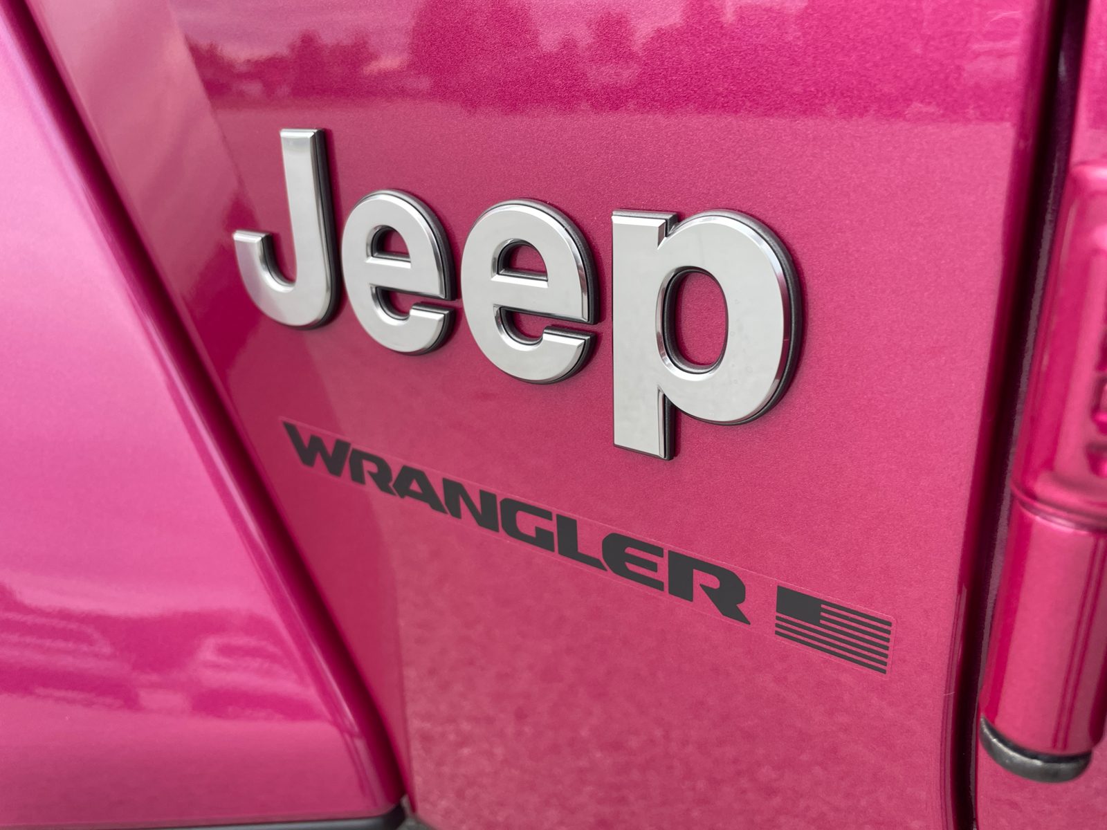 2024 Jeep Wrangler Sahara 44