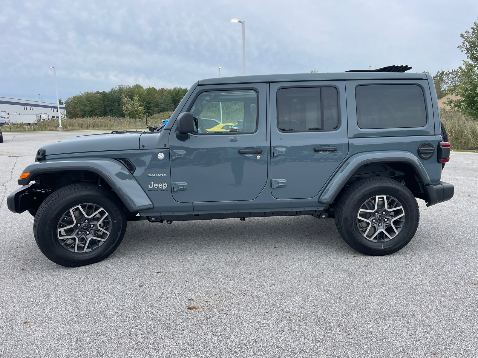 2024 Jeep Wrangler Sahara 6