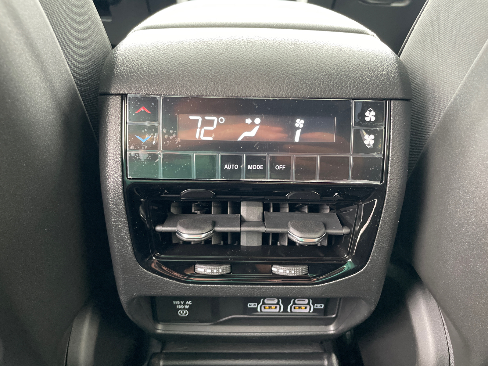 2024 Jeep Grand Cherokee L Altitude X 34