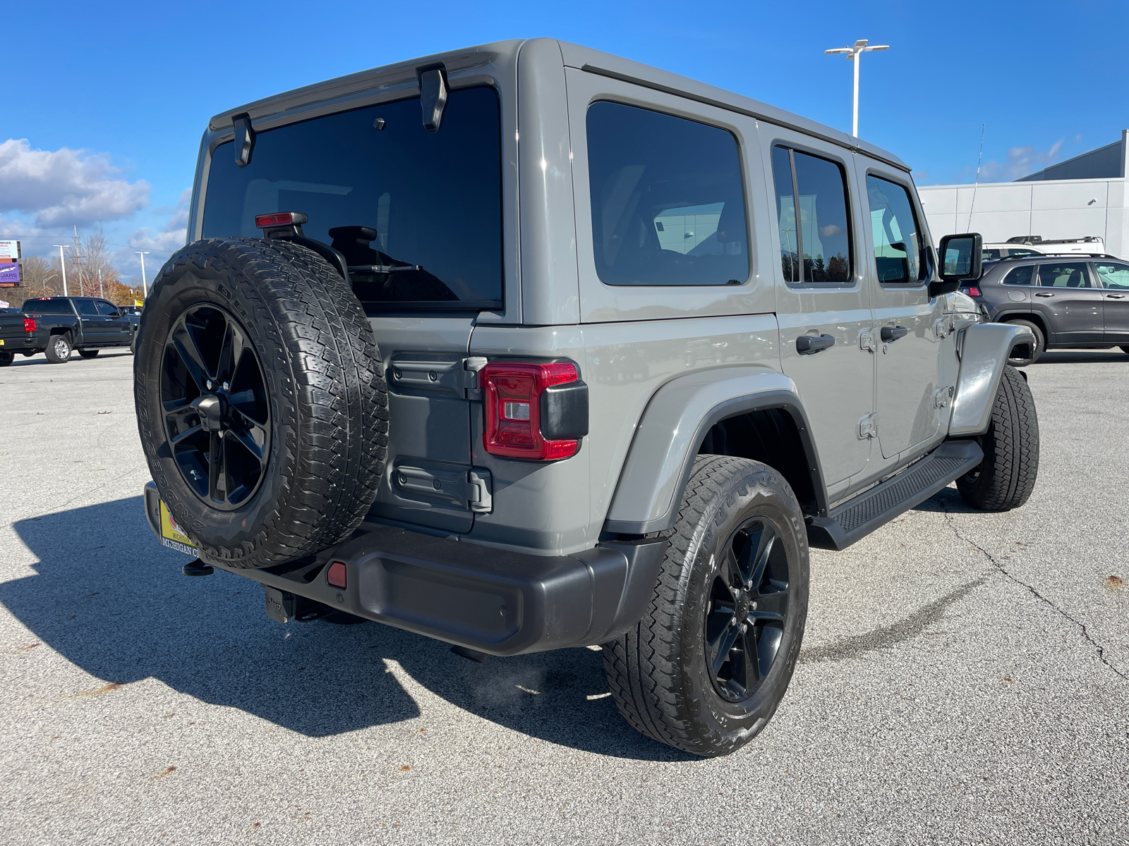 2021 Jeep Wrangler Unlimited Sahara Altitude 3