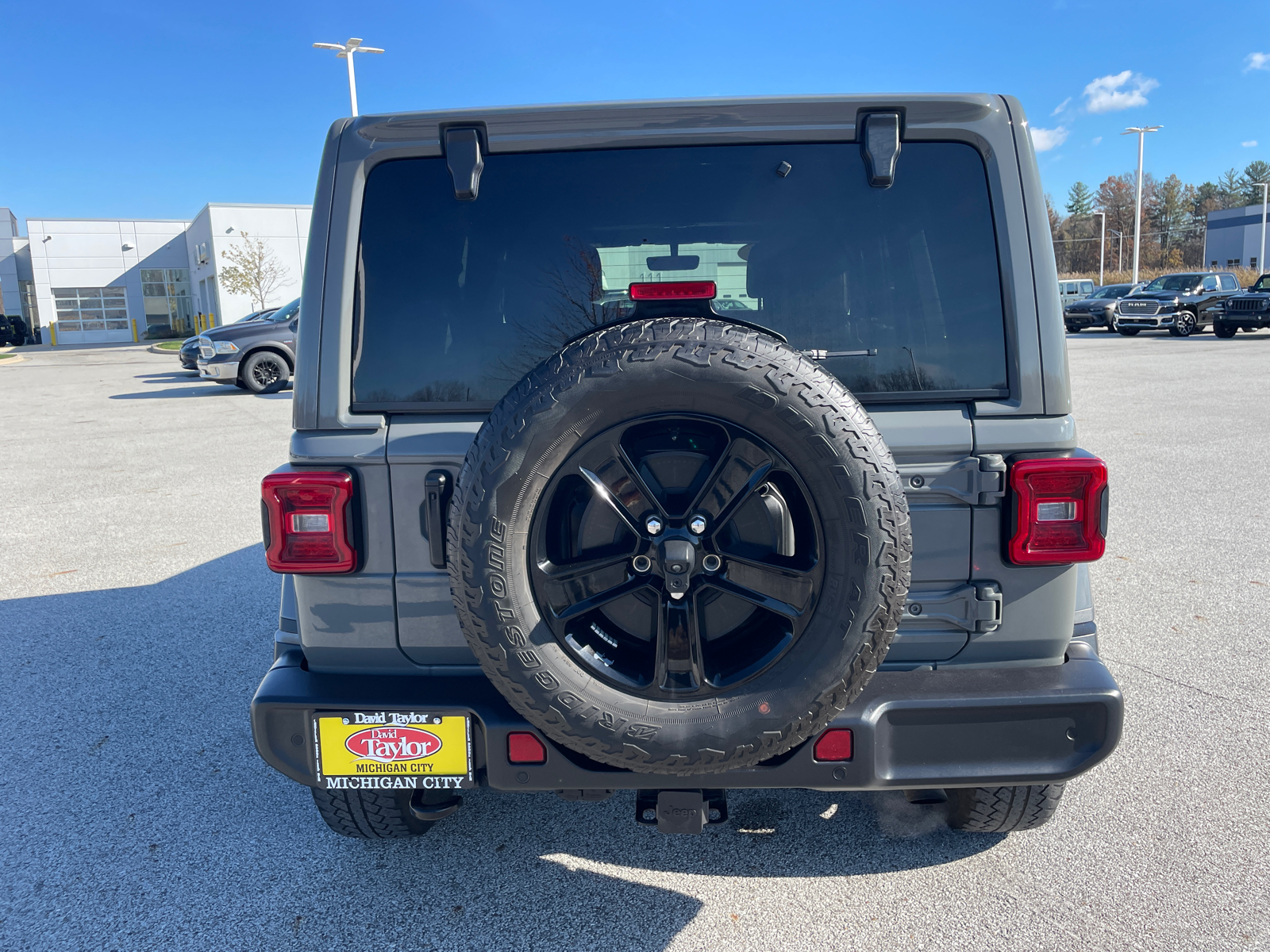 2021 Jeep Wrangler Unlimited Sahara Altitude 4