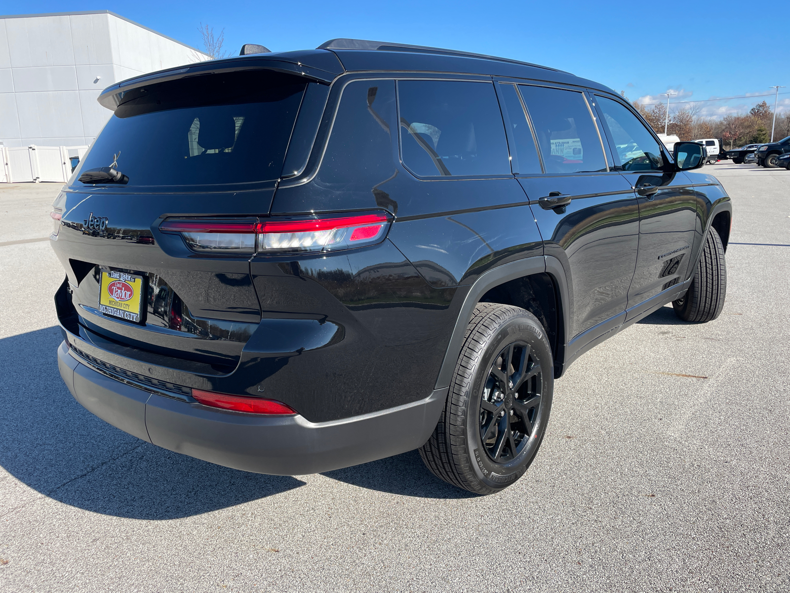 2024 Jeep Grand Cherokee L Altitude X 3