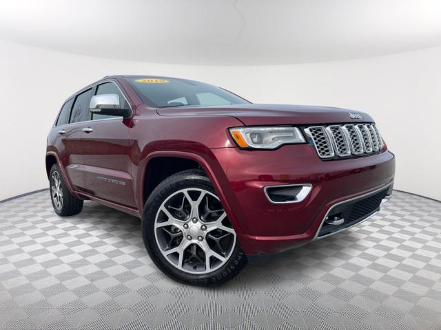 2019 Jeep Grand Cherokee Overland 1