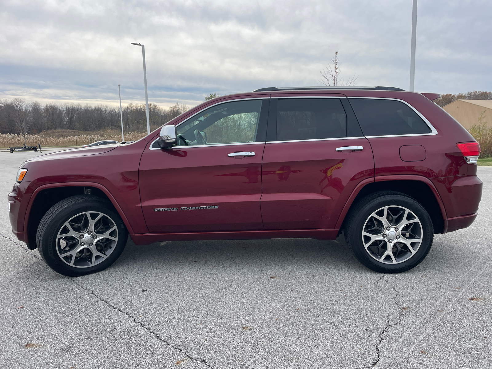 2019 Jeep Grand Cherokee Overland 6