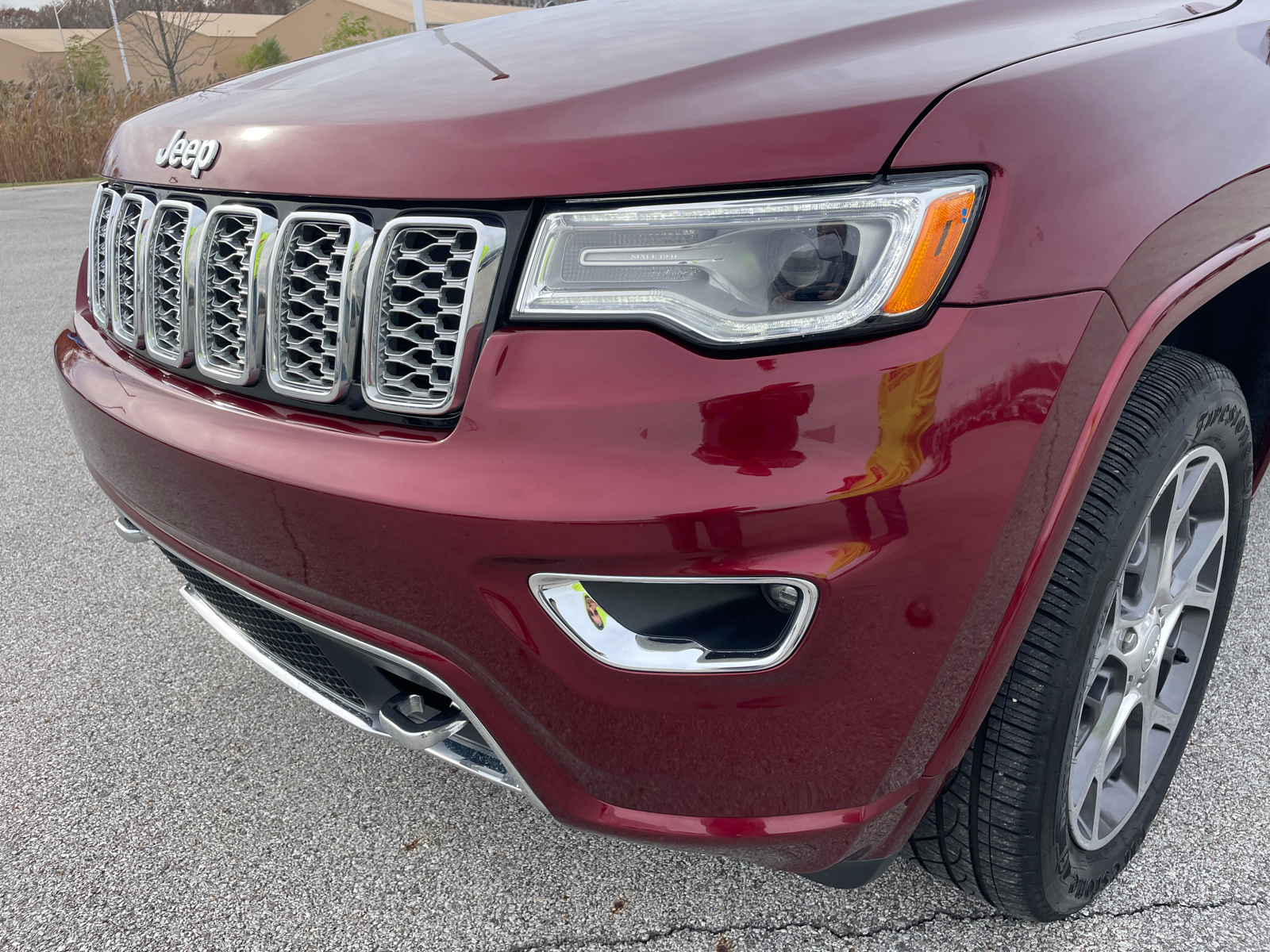 2019 Jeep Grand Cherokee Overland 51