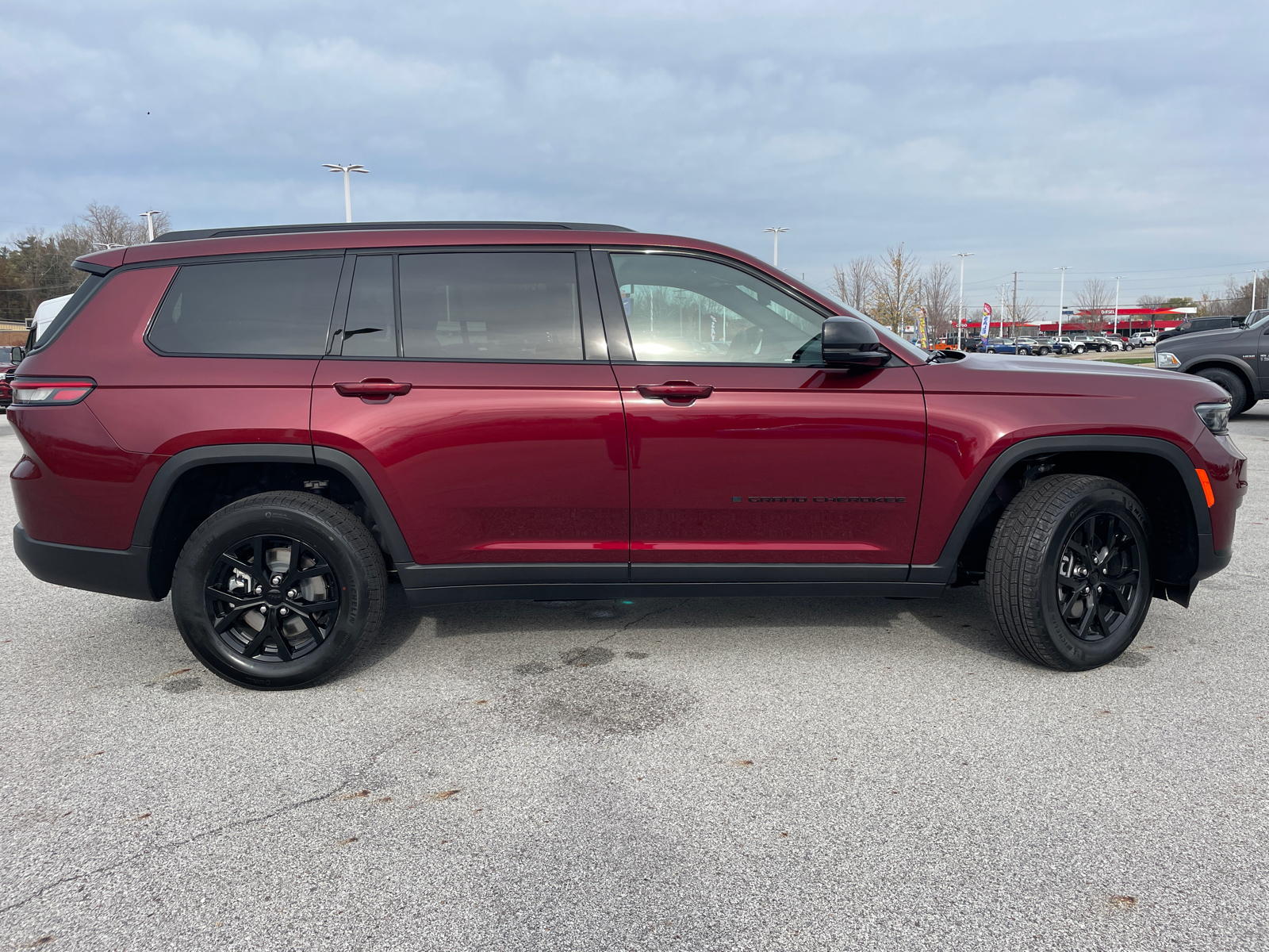 2024 Jeep Grand Cherokee L Altitude X 2