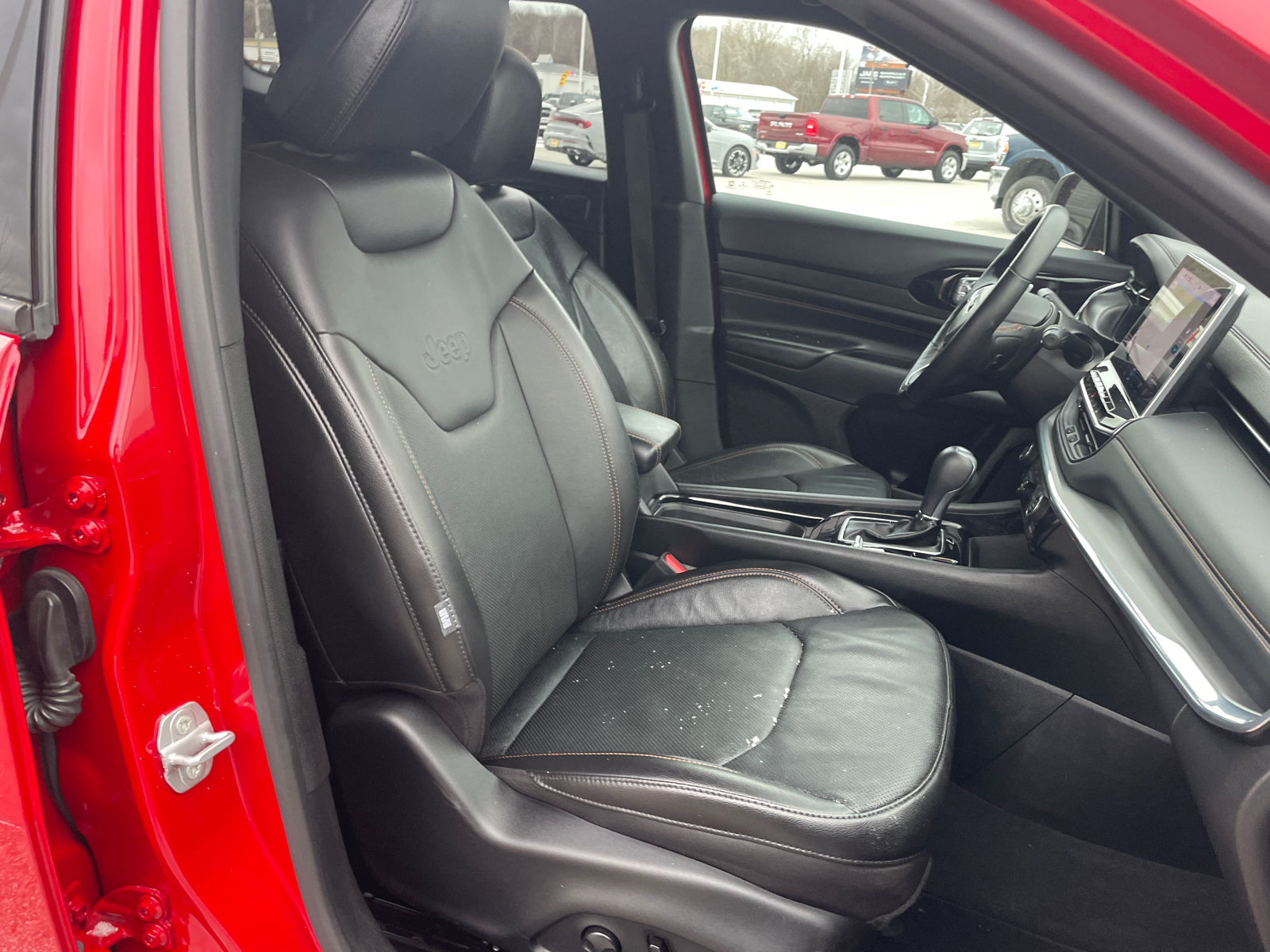 2017 Jeep Cherokee Latitude 29