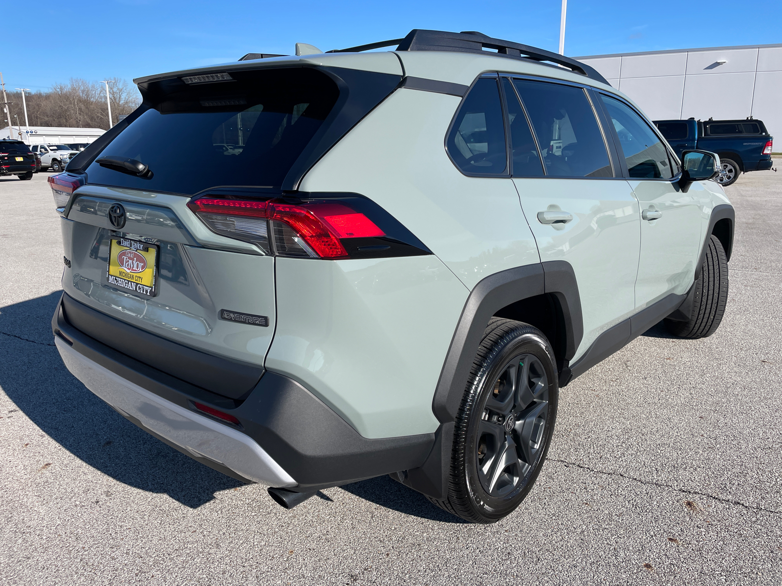 2023 Toyota RAV4 Adventure 3