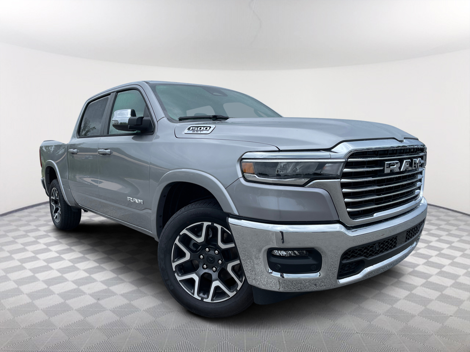 2025 Ram 1500 Laramie 1