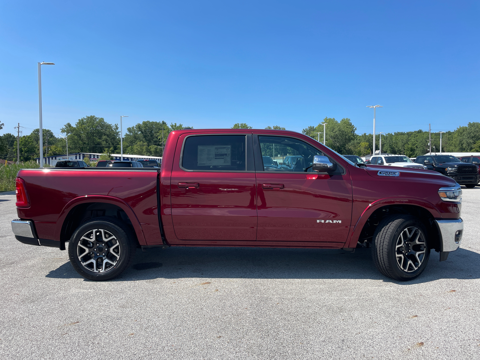 2025 Ram 1500 Laramie 3