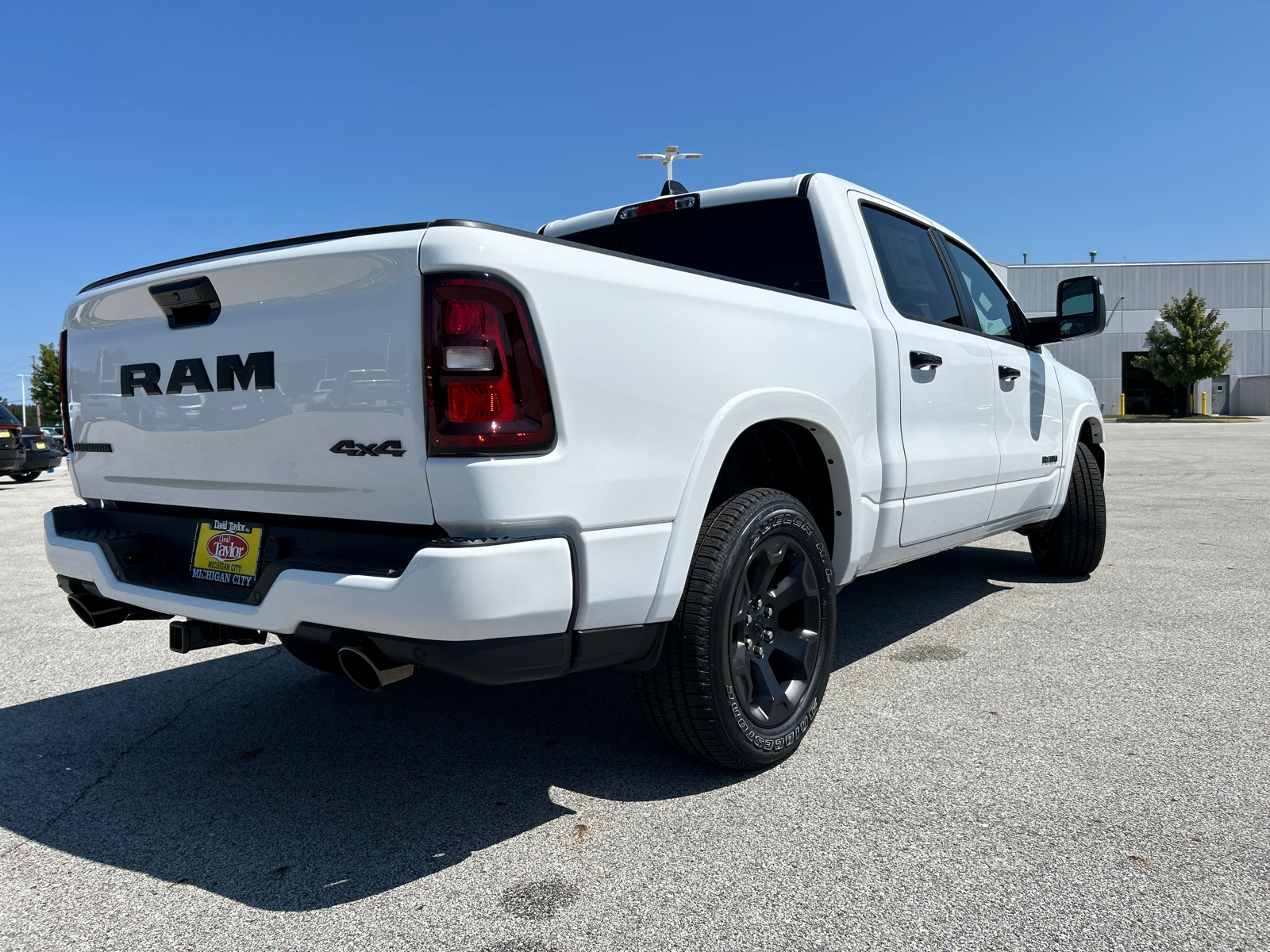 2025 Ram 1500 Big Horn/Lone Star 5