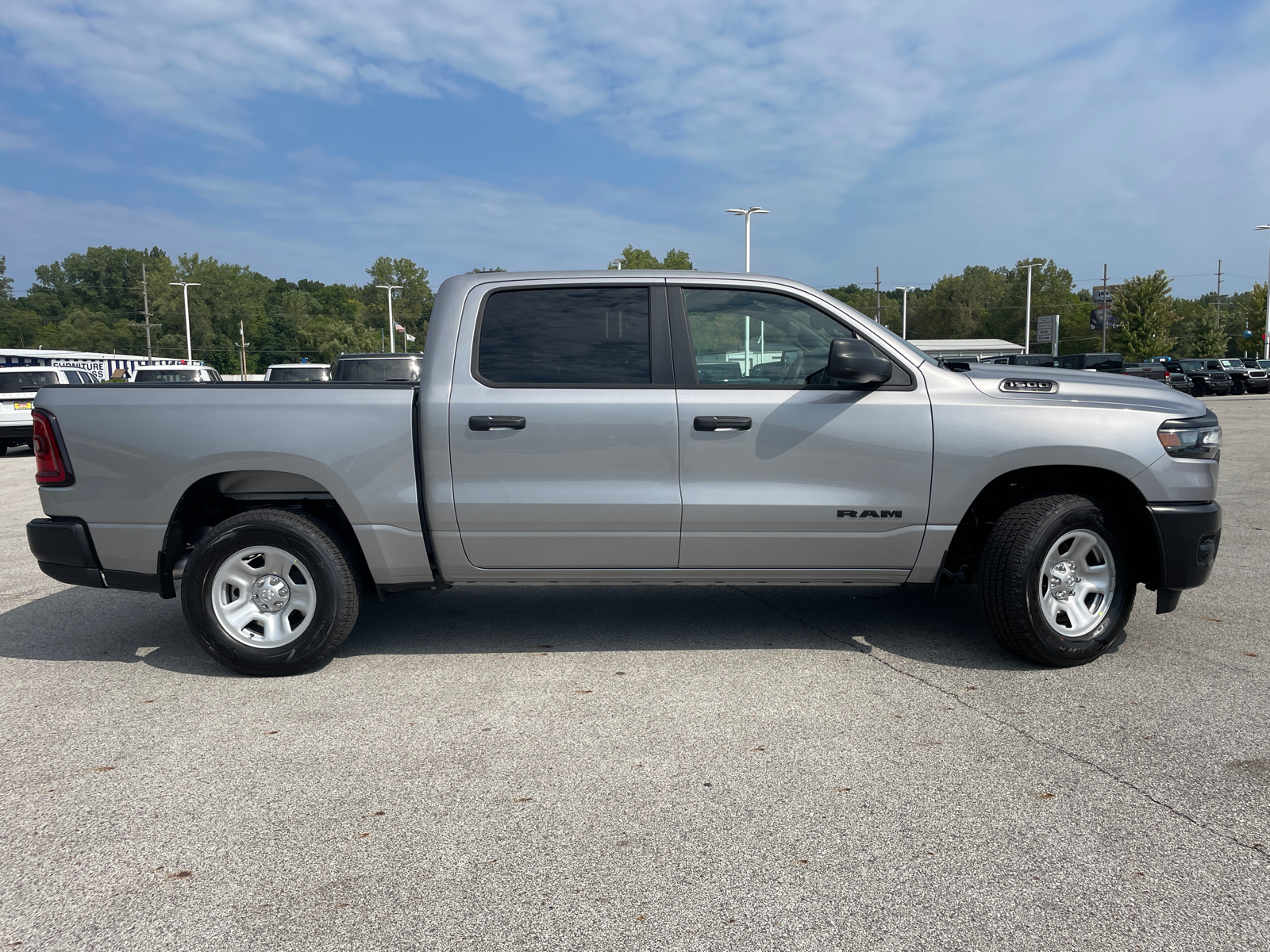 2025 Ram 1500 Tradesman 3