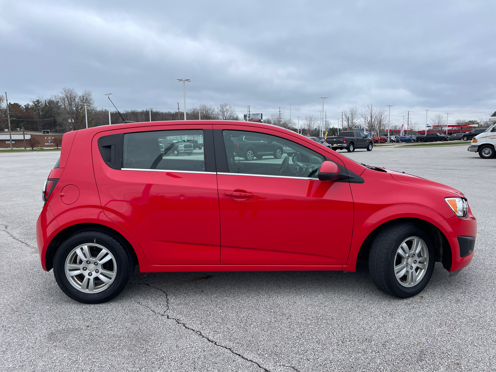 2014 Chevrolet Sonic LT 2