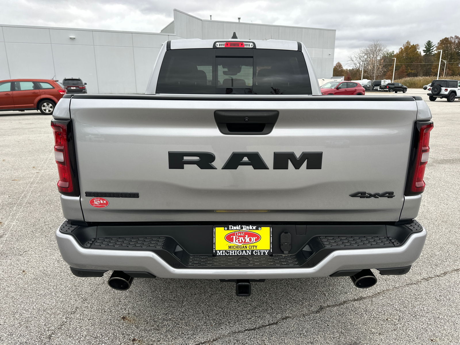 2025 Ram 1500 Big Horn/Lone Star 4