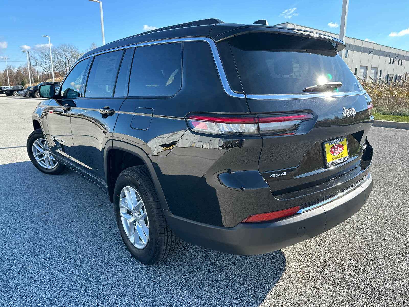 2025 Jeep Grand Cherokee L Laredo 5