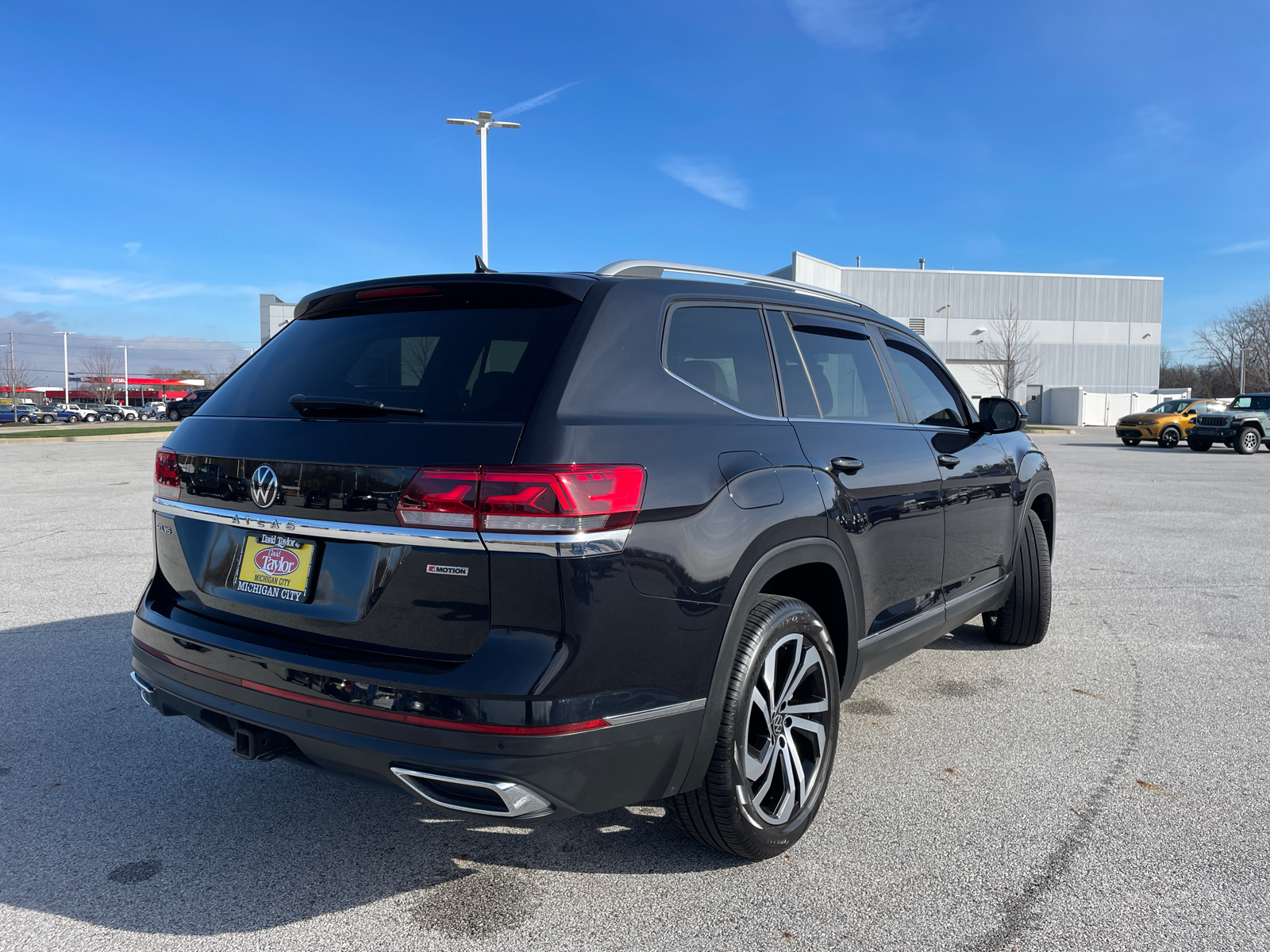 2022 Volkswagen Atlas 3.6L V6 SEL 3