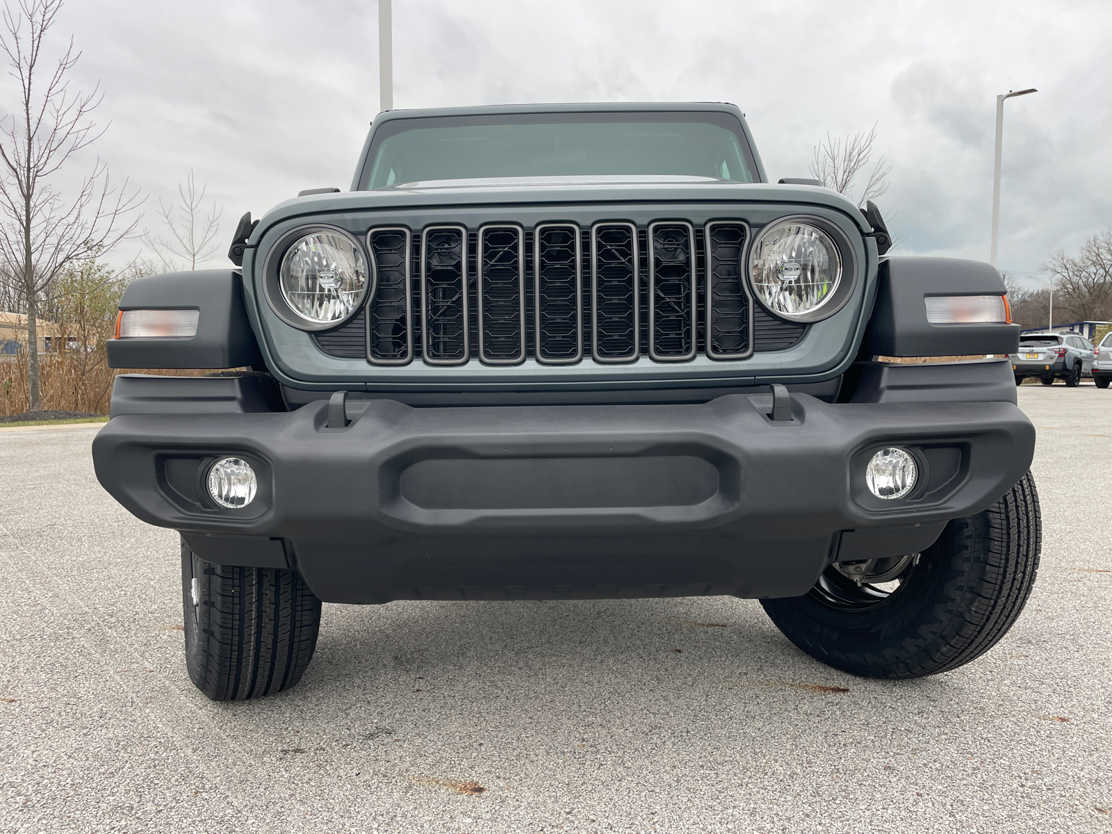 2025 Jeep Wrangler Sport 8