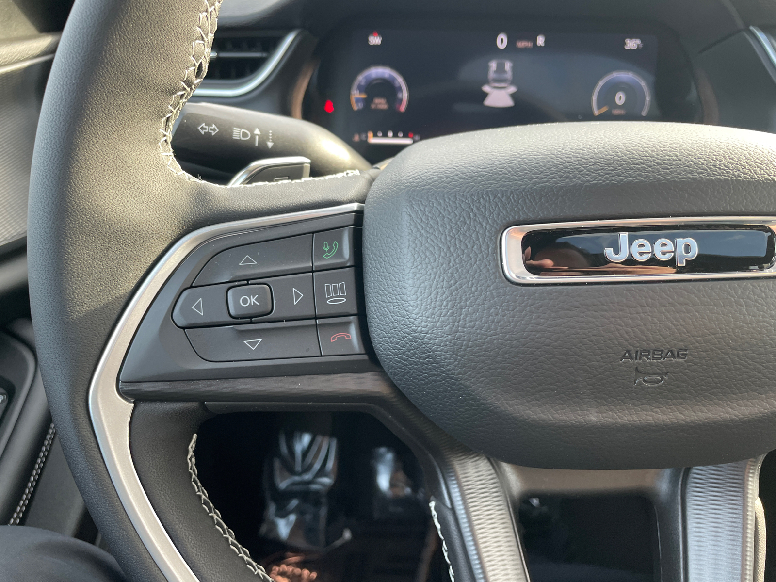 2025 Jeep Grand Cherokee Altitude X 20