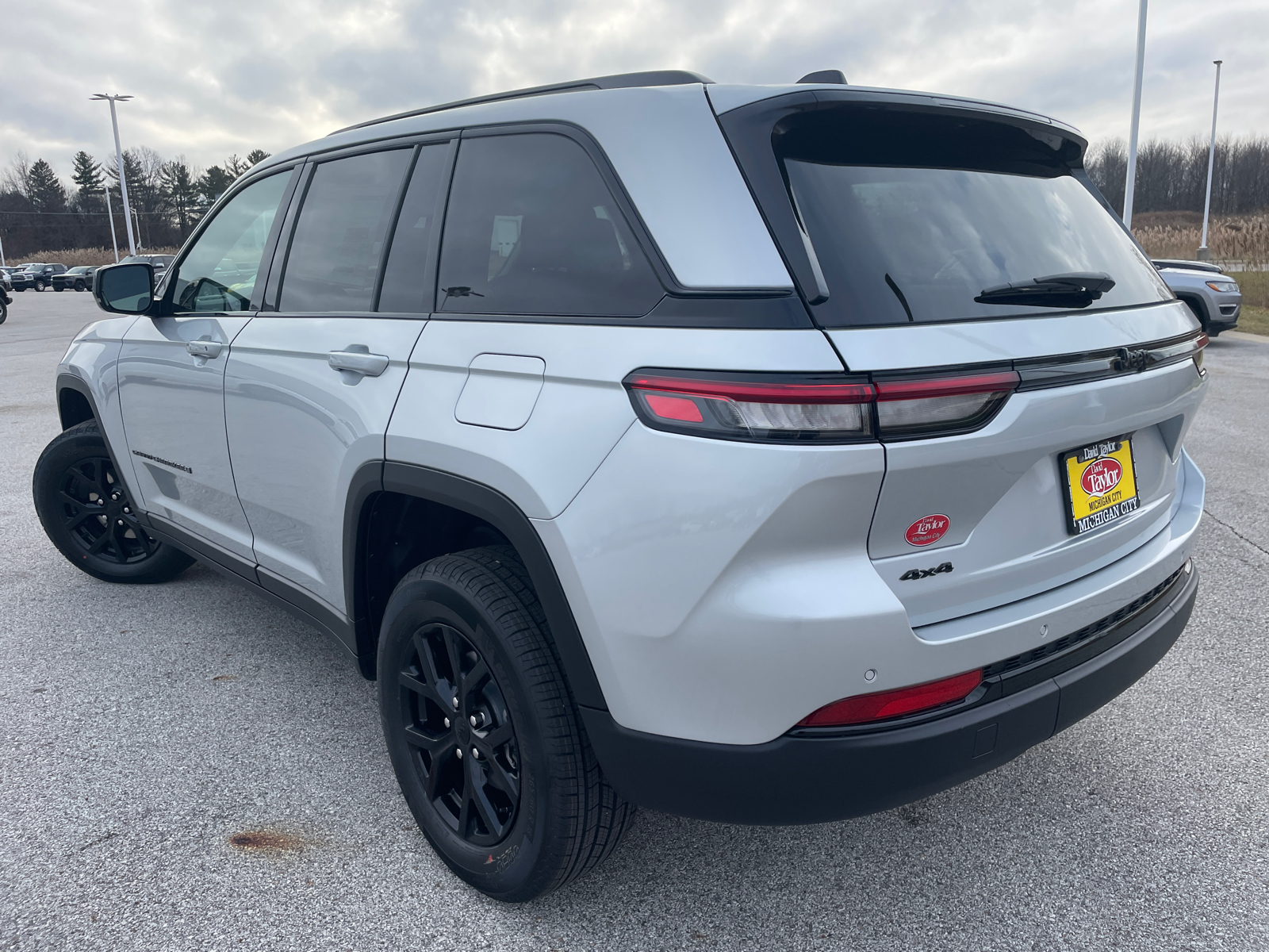 2025 Jeep Grand Cherokee Altitude X 5