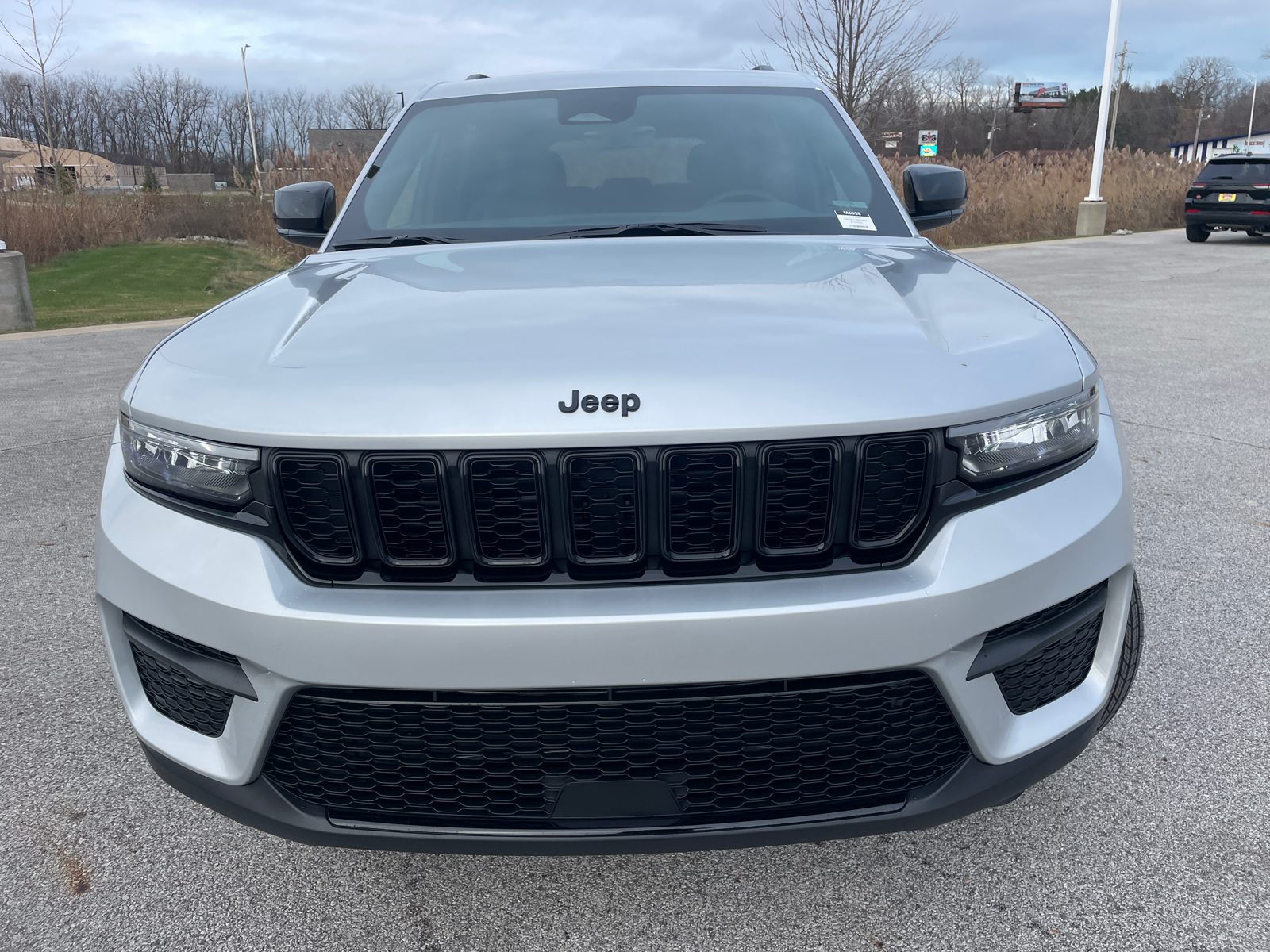 2025 Jeep Grand Cherokee Altitude X 8