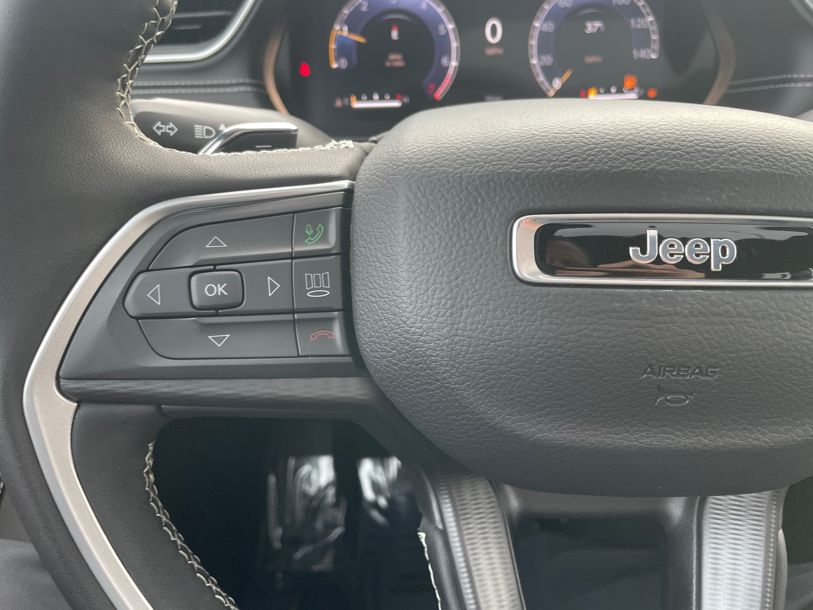 2025 Jeep Grand Cherokee Altitude X 21