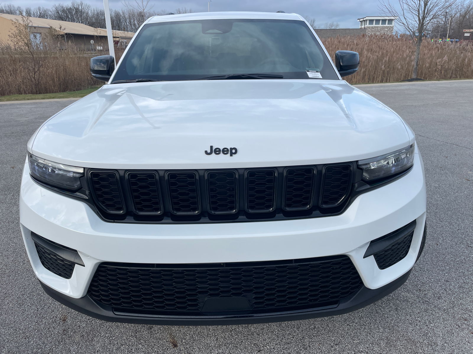 2025 Jeep Grand Cherokee Altitude X 8