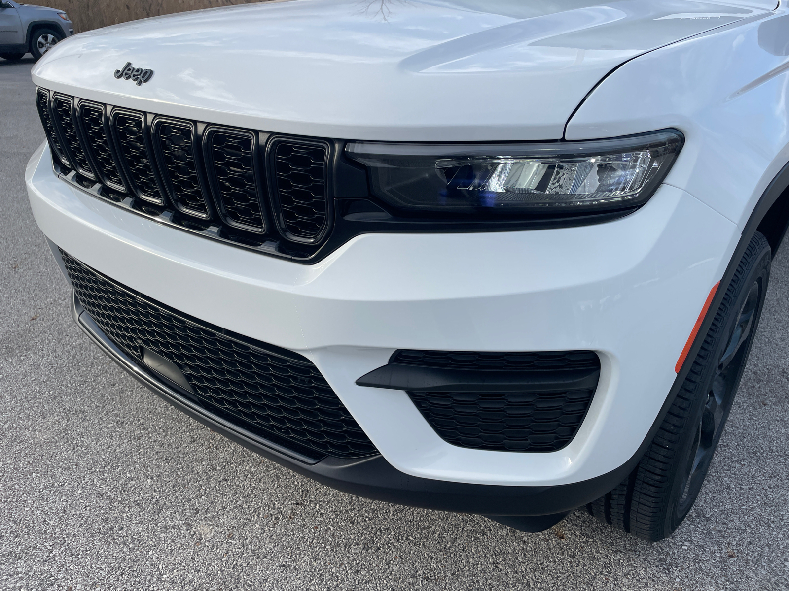 2025 Jeep Grand Cherokee Altitude X 47