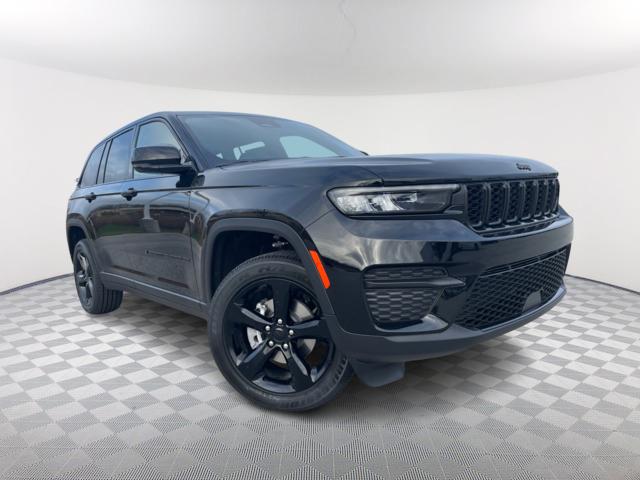 2025 Jeep Grand Cherokee Altitude X 1