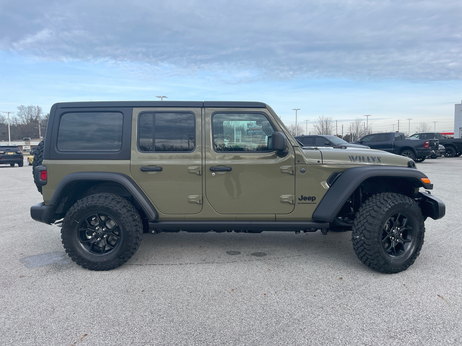 2025 Jeep Wrangler Willys 2