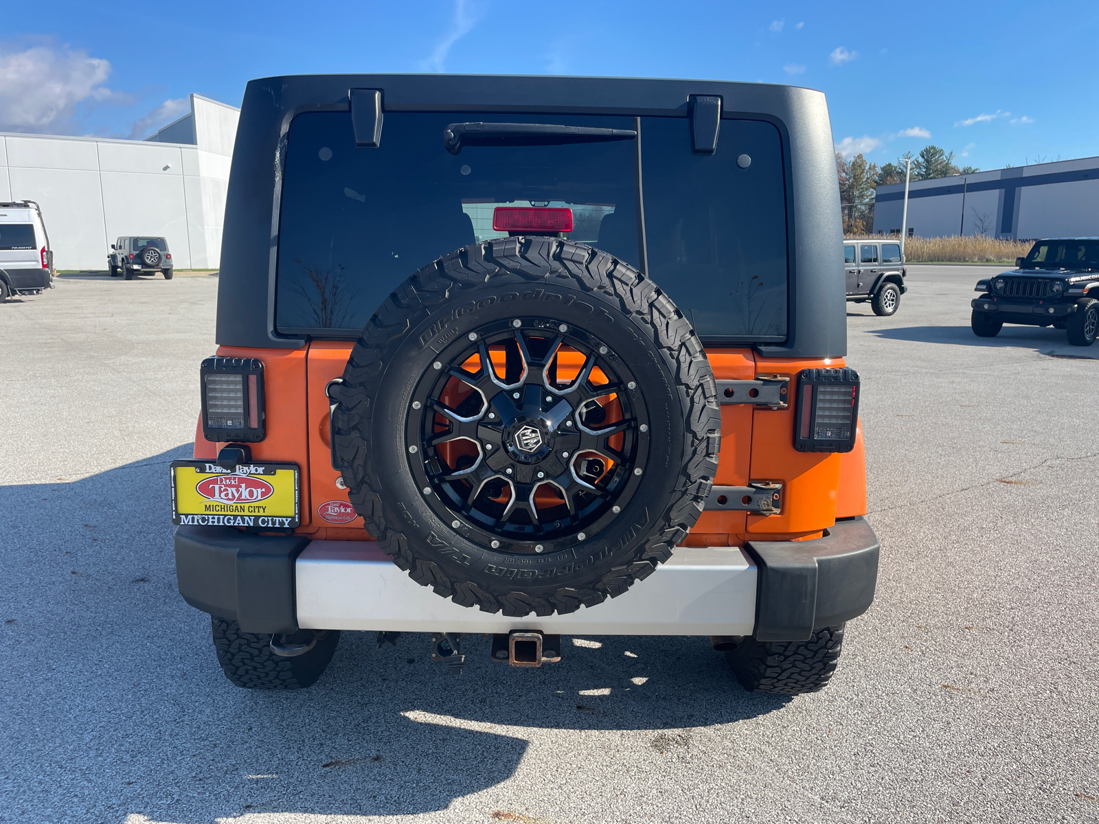 2012 Jeep Wrangler Unlimited Sahara 4