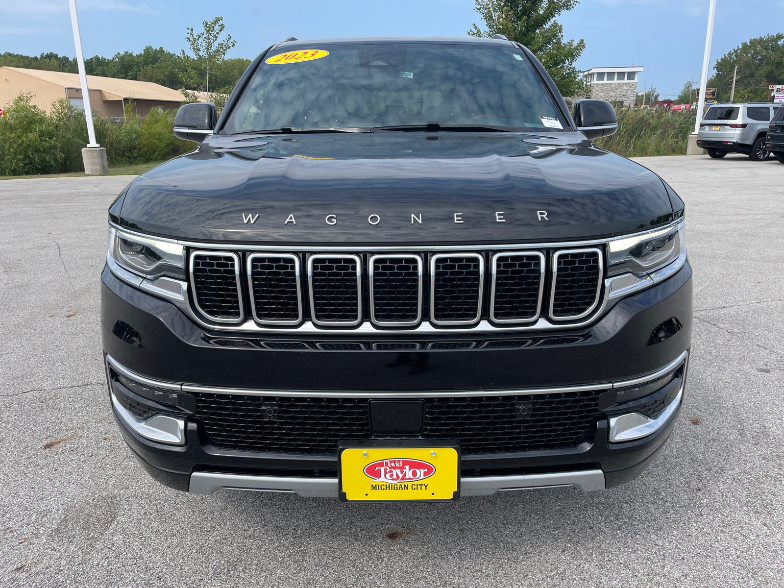 2023 Jeep Wagoneer L Series II 9