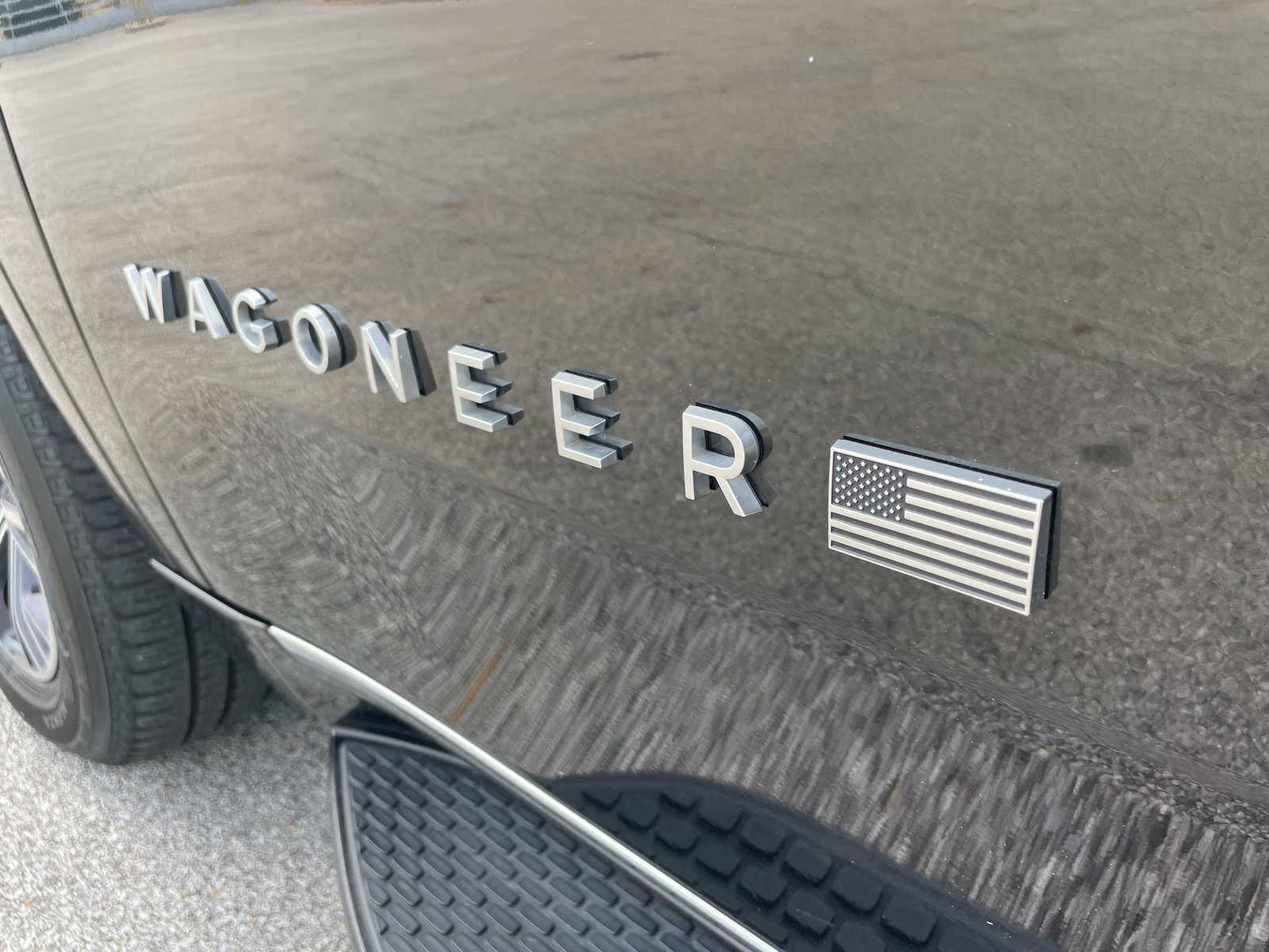 2023 Jeep Wagoneer L Series II 52