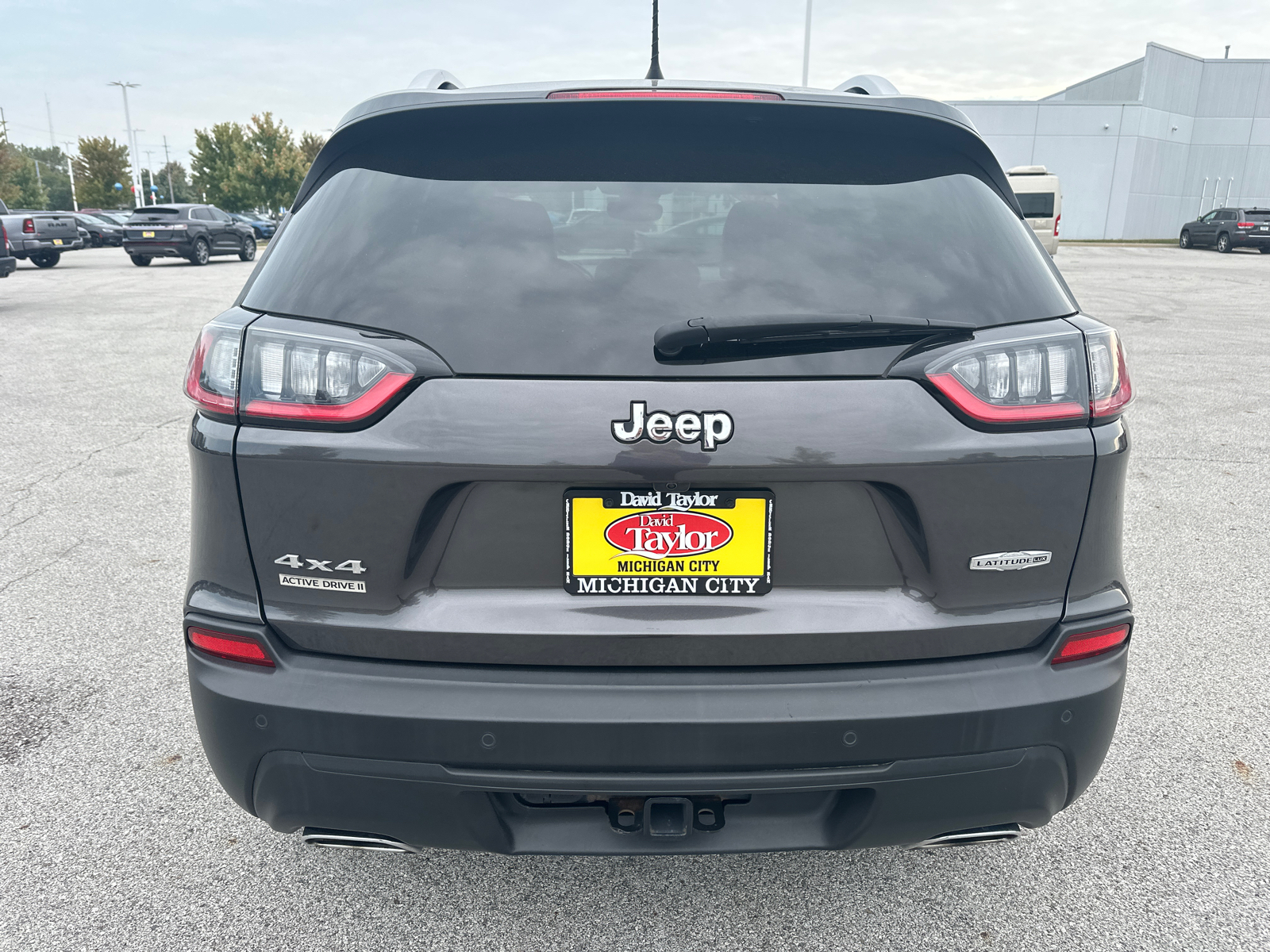 2021 Jeep Cherokee Latitude Lux 4