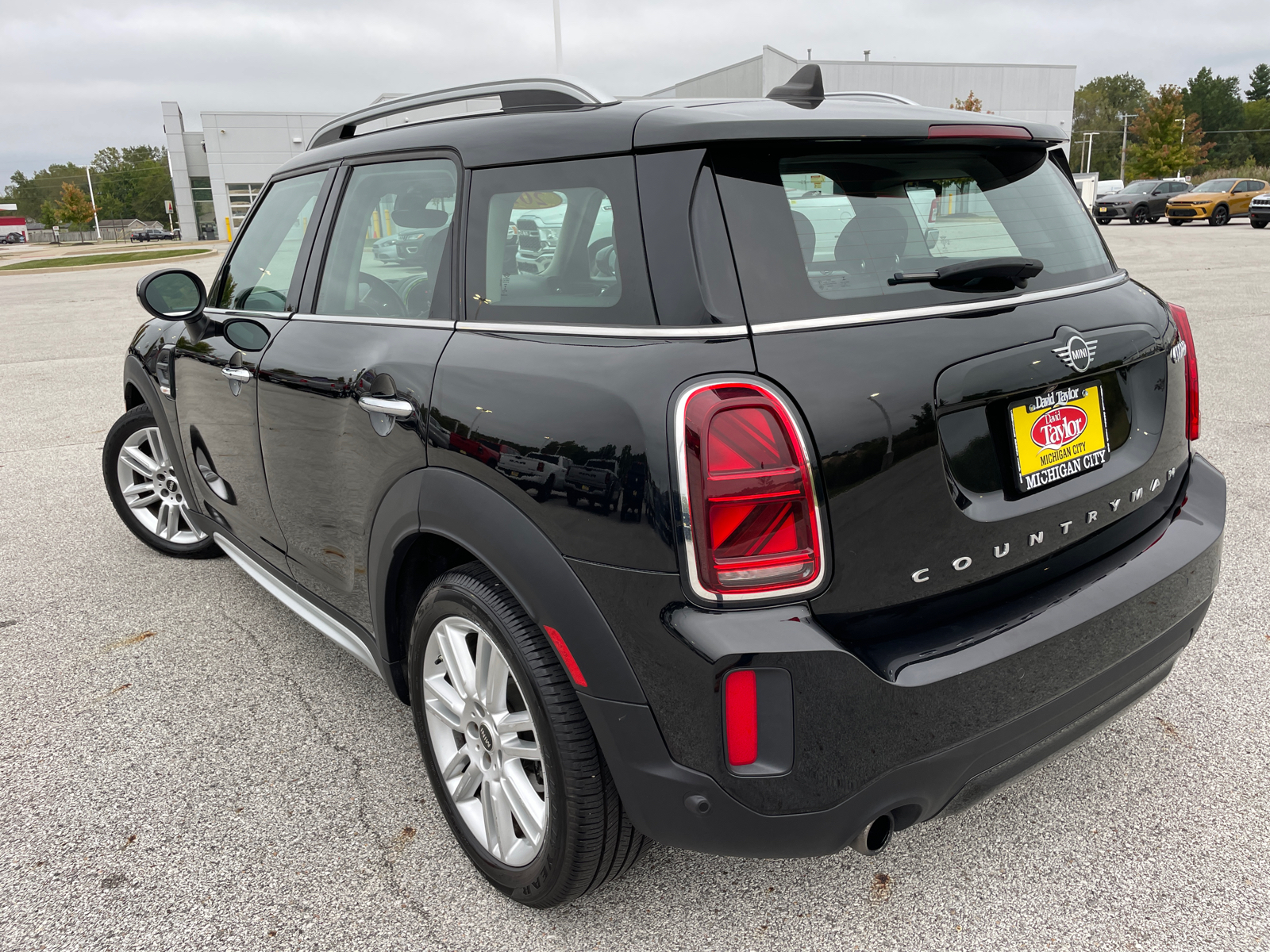 2022 MINI Countryman Cooper 5