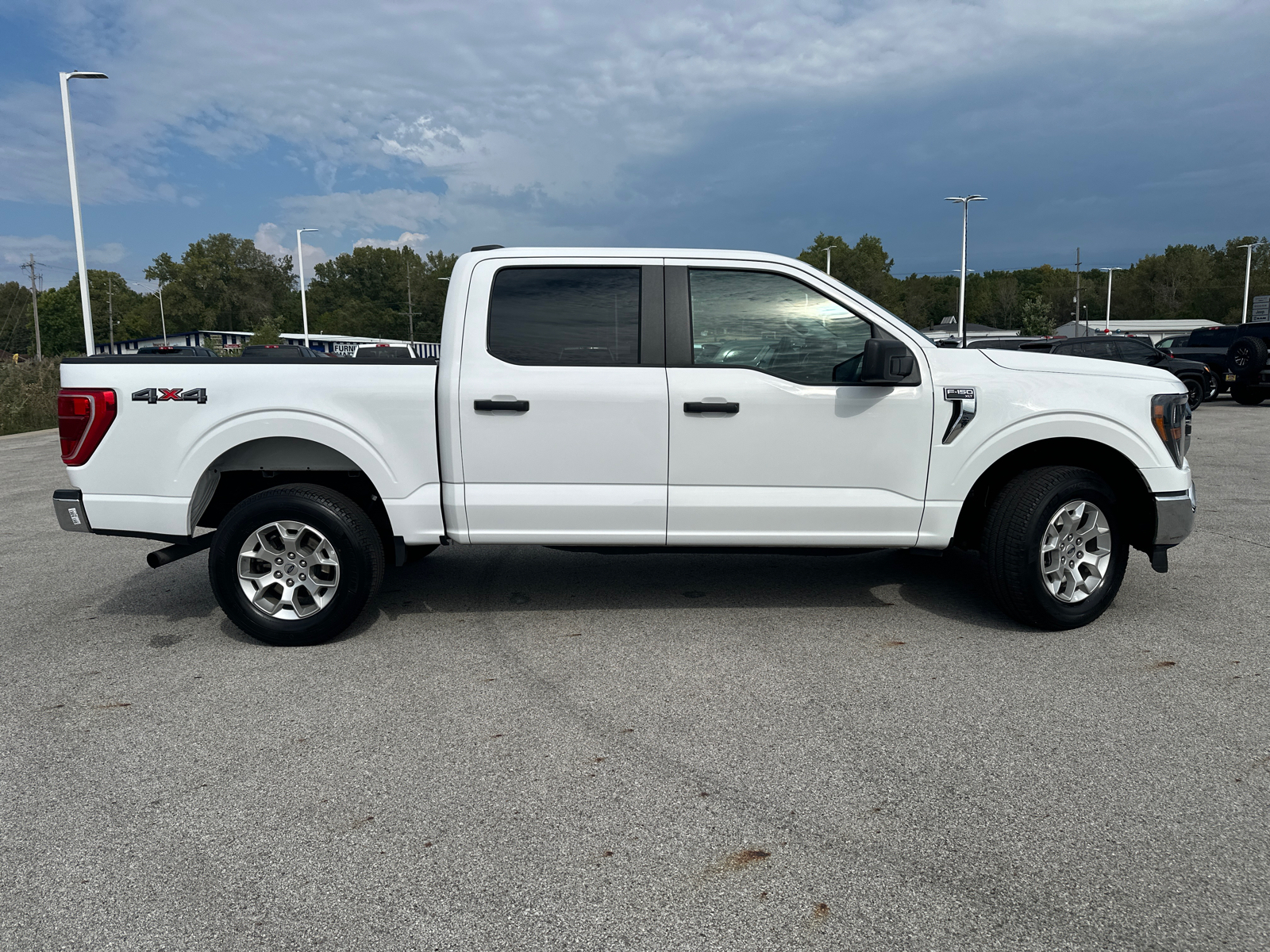 2023 Ford F-150 XL 2