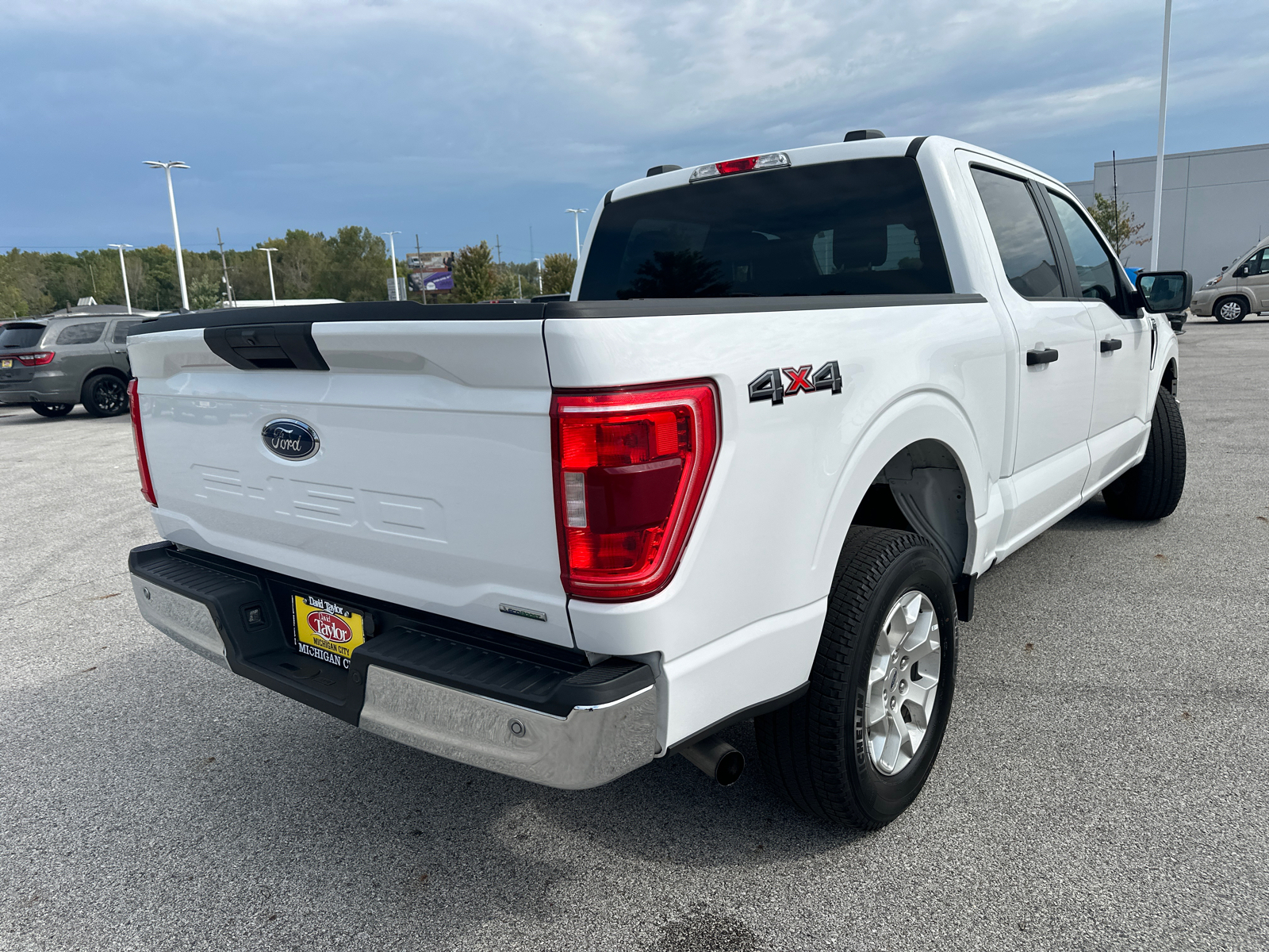 2023 Ford F-150 XL 3