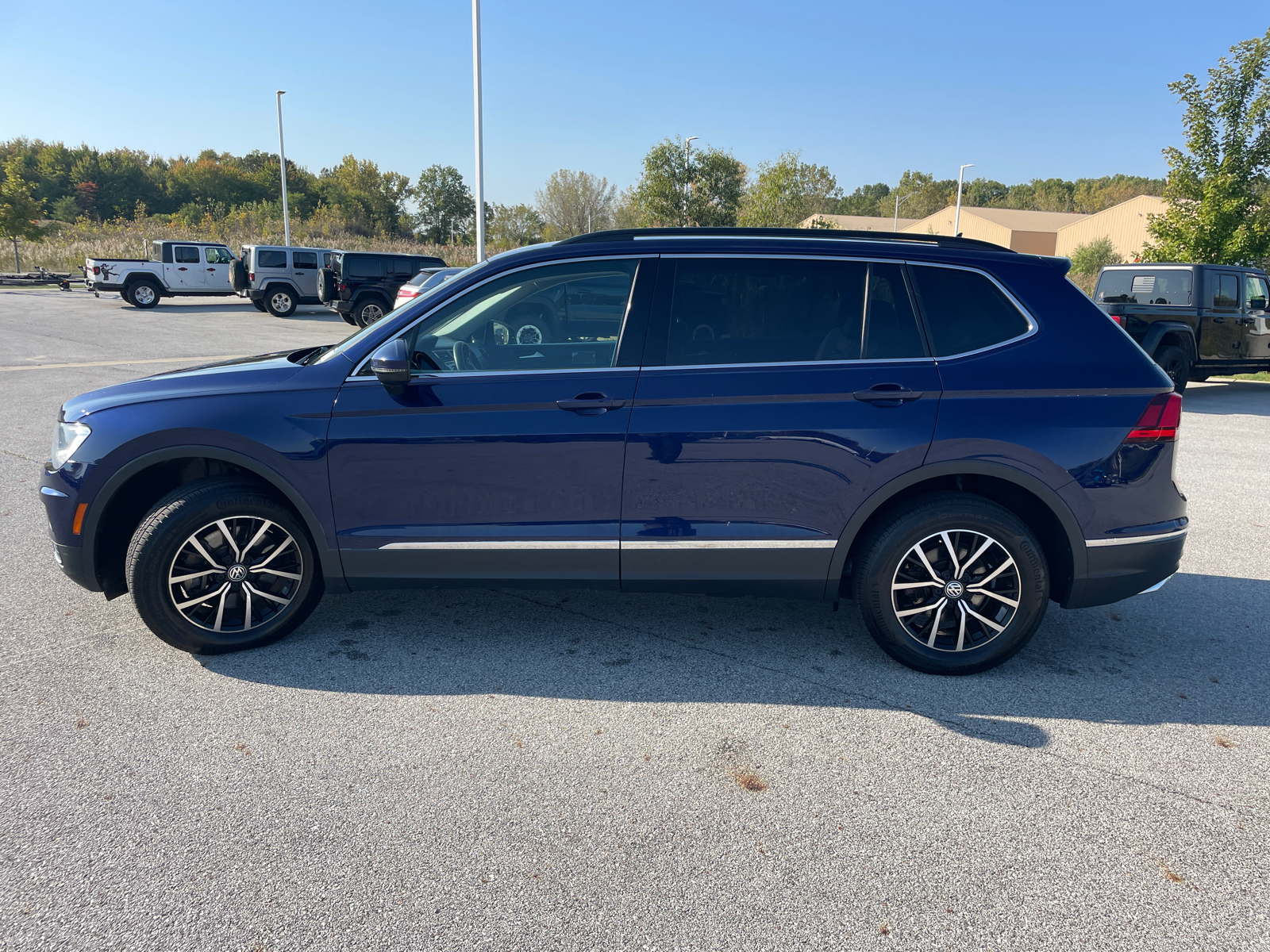 2021 Volkswagen Tiguan SE R-Line Black 6