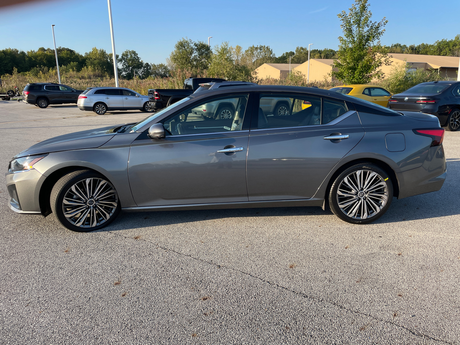 2023 Nissan Altima 2.5 SL 6