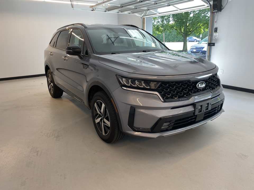 2021 Kia Sorento EX 2