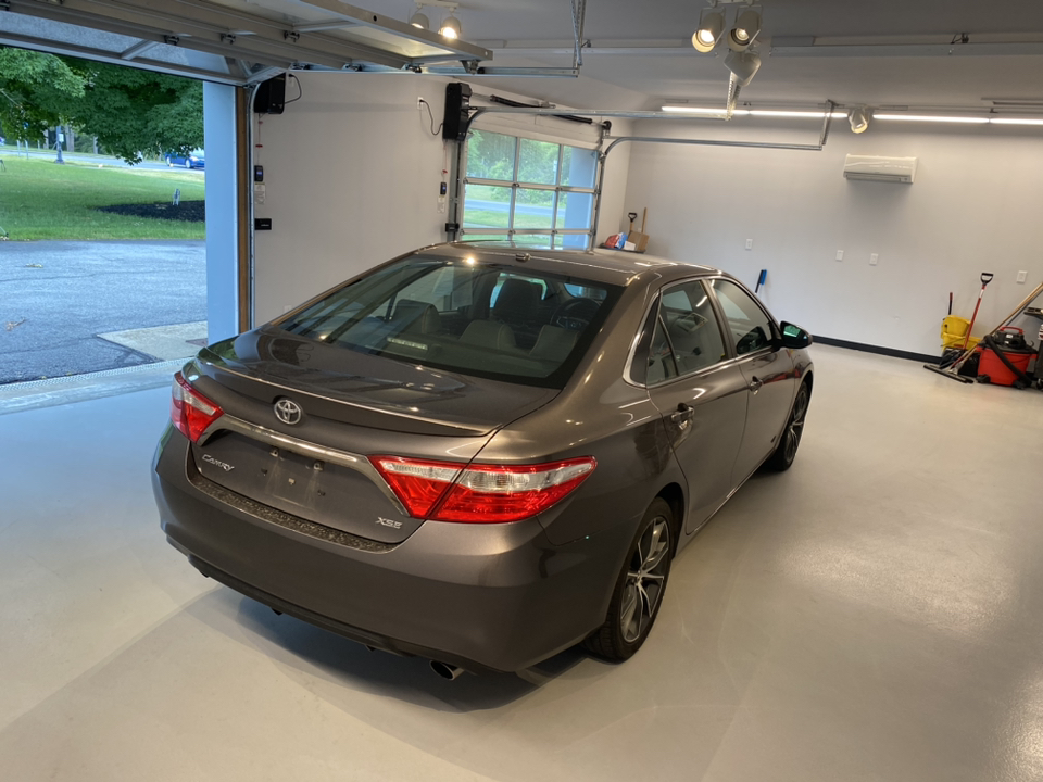 2015 Toyota Camry LE 13