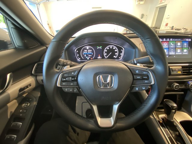 2018 Honda Accord Touring 11