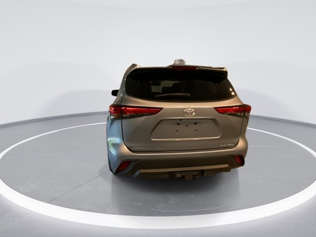 2021 Toyota Highlander XLE 7