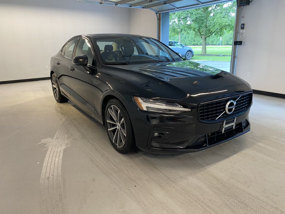 2022 Volvo S60 B5 Momentum 2