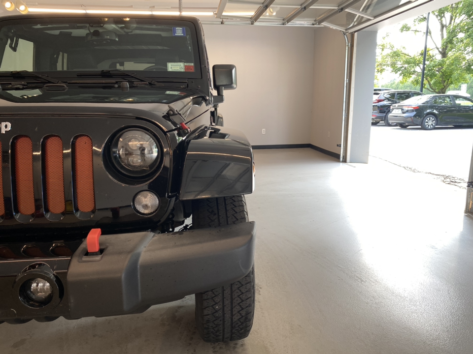 2016 Jeep Wrangler Unlimited Sahara 11