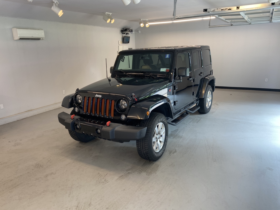 2016 Jeep Wrangler Unlimited Sahara 12