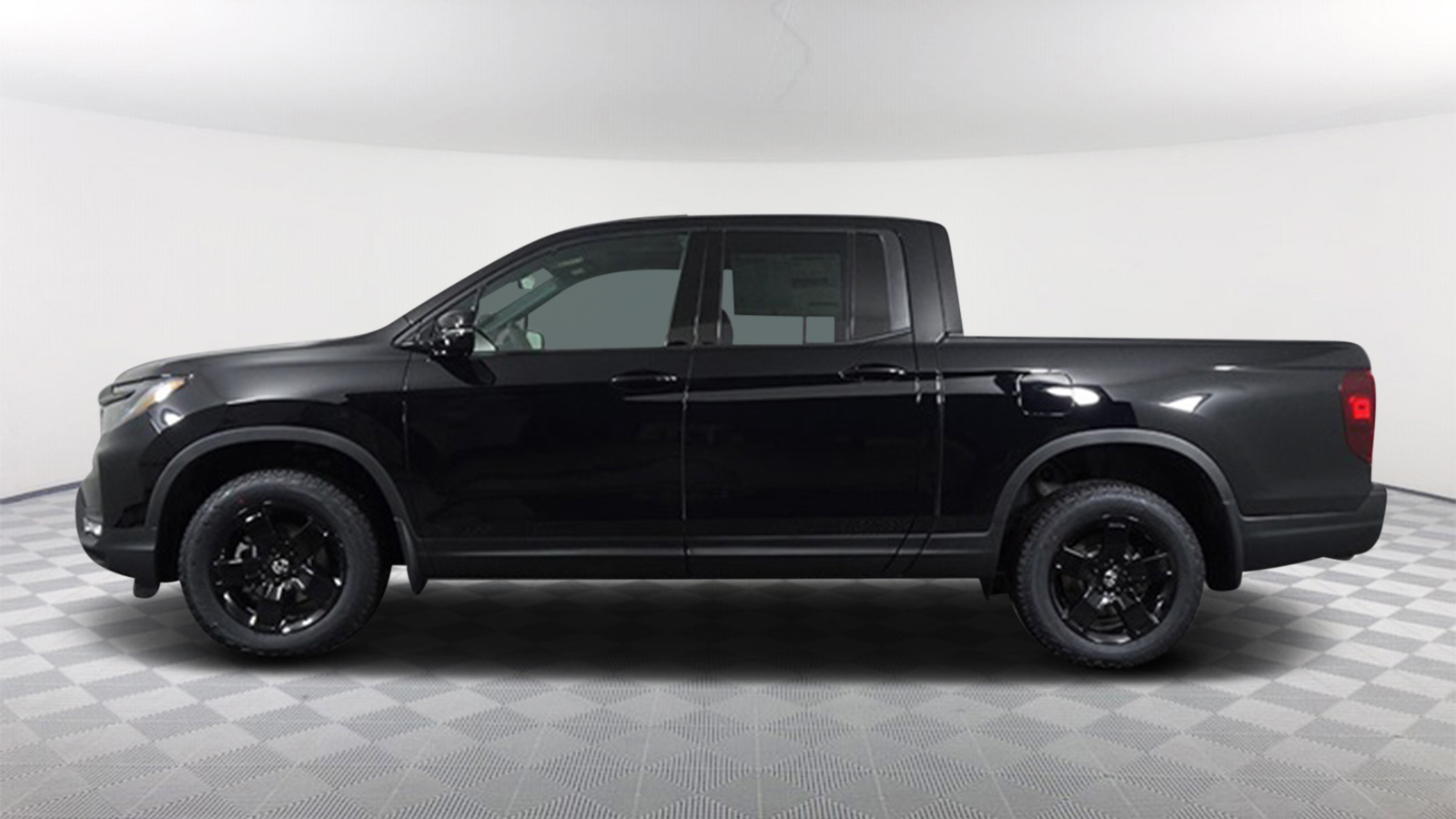 2025 Honda Ridgeline Black Edition 4