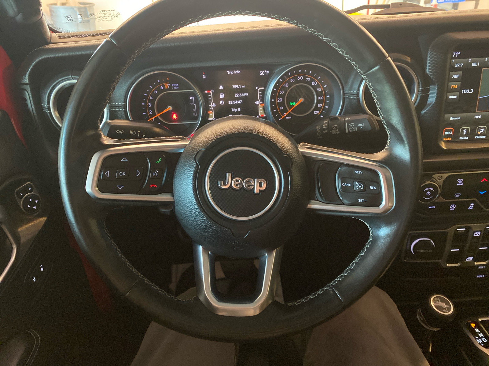 2018 Jeep Wrangler Unlimited Sahara 25