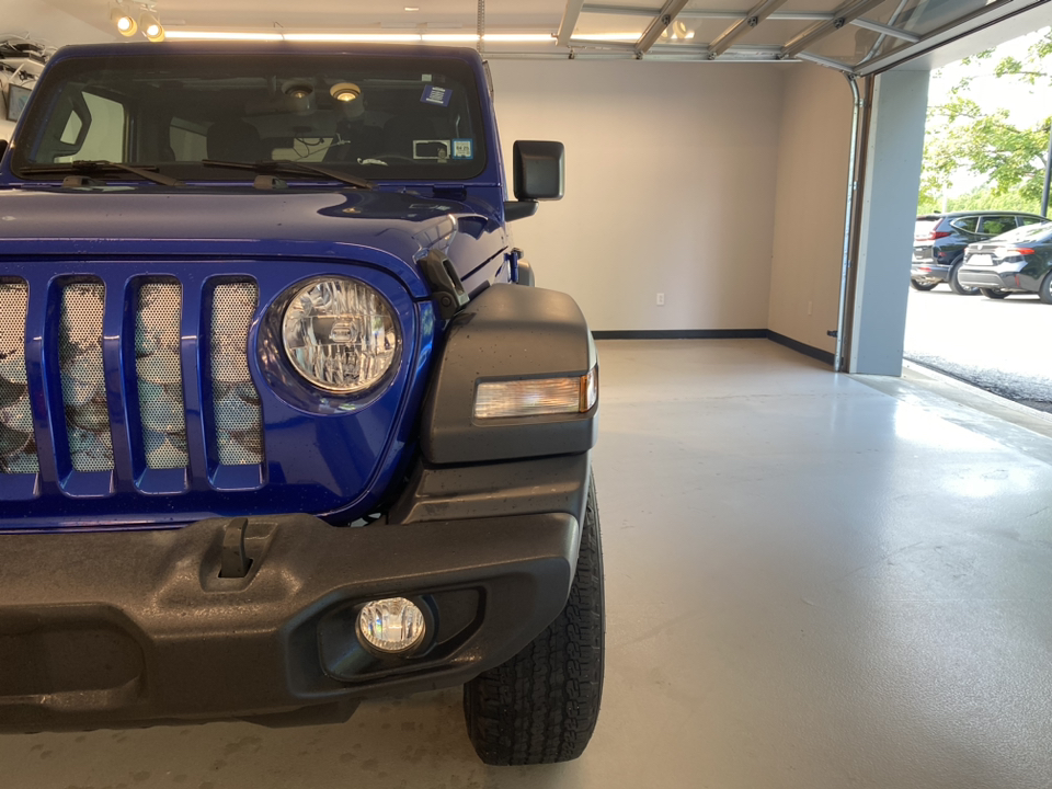 2018 Jeep Wrangler Sport S 11